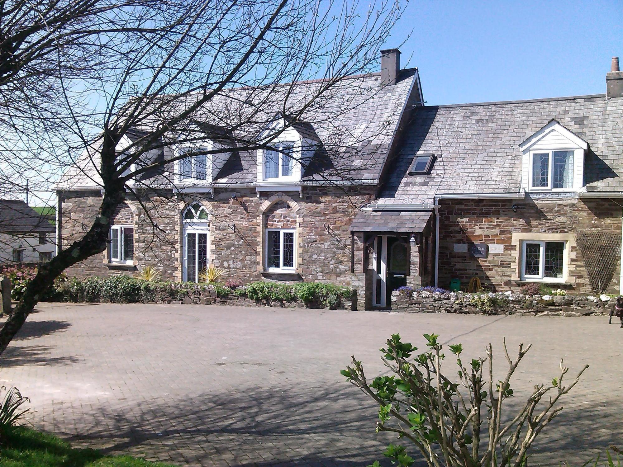 The Old Chapel B&B 洛斯特威西尔 外观 照片